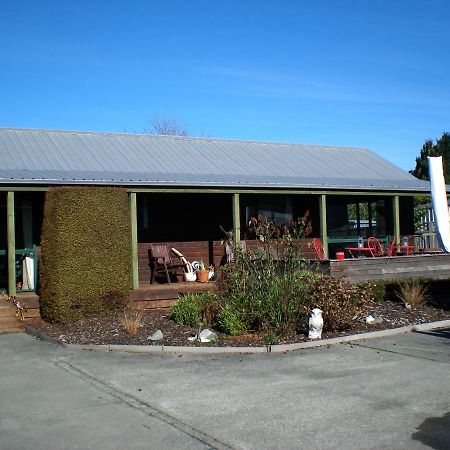 Te Waka Lodge Te Anau Εξωτερικό φωτογραφία